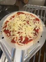 チーズを乗せる。