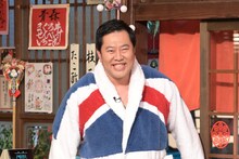 とにかく明るい安村 (c)TBS