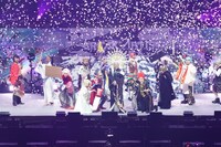 KOUGU維新のステージの様子。(c)日本テレビ