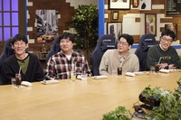 左から、ロングコートダディ、男性ブランコ。(c)ABCテレビ