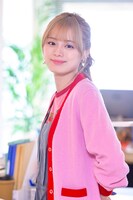 黄田ナナを演じる紺野彩夏。