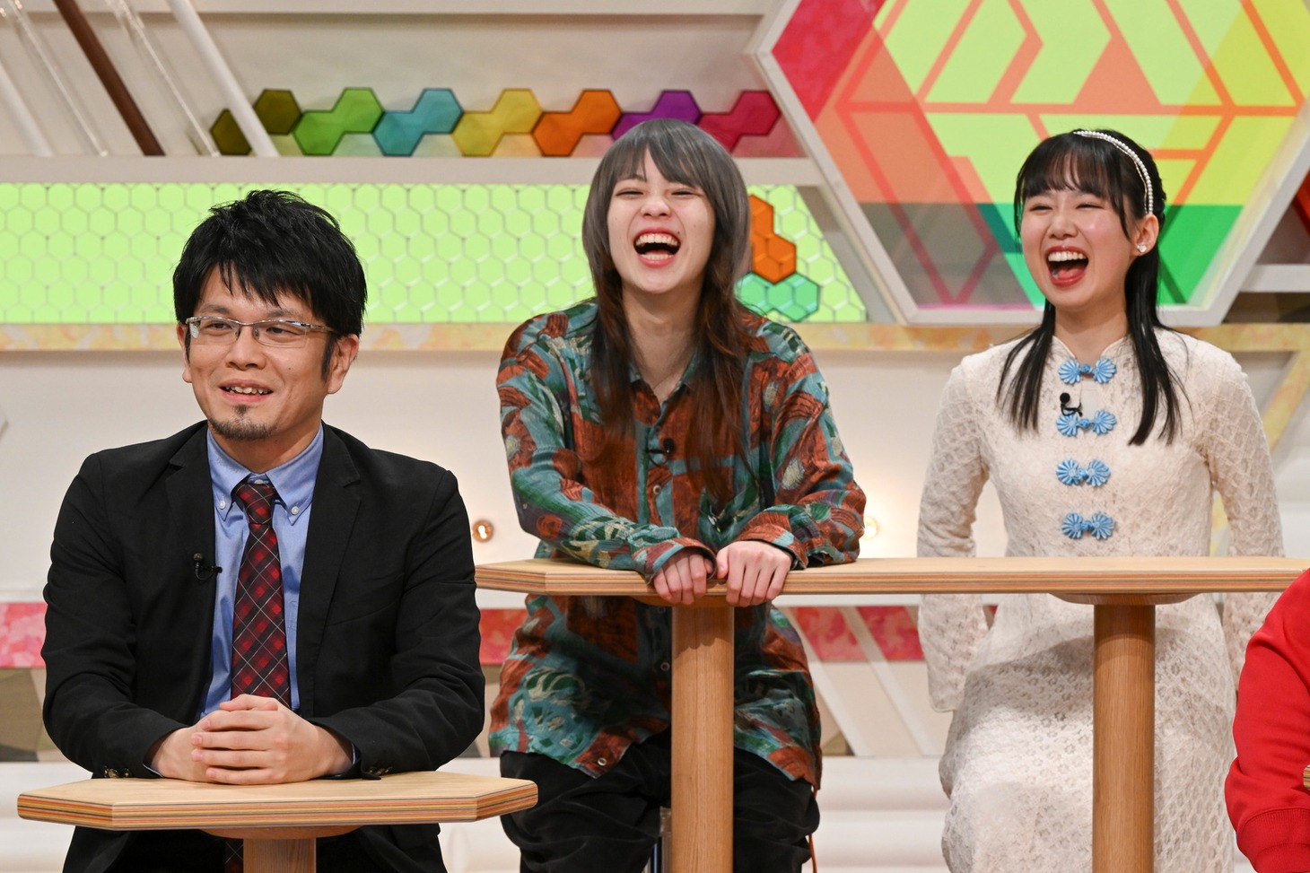 左から森永康平、はるかぜに告ぐ。(c)読売テレビ