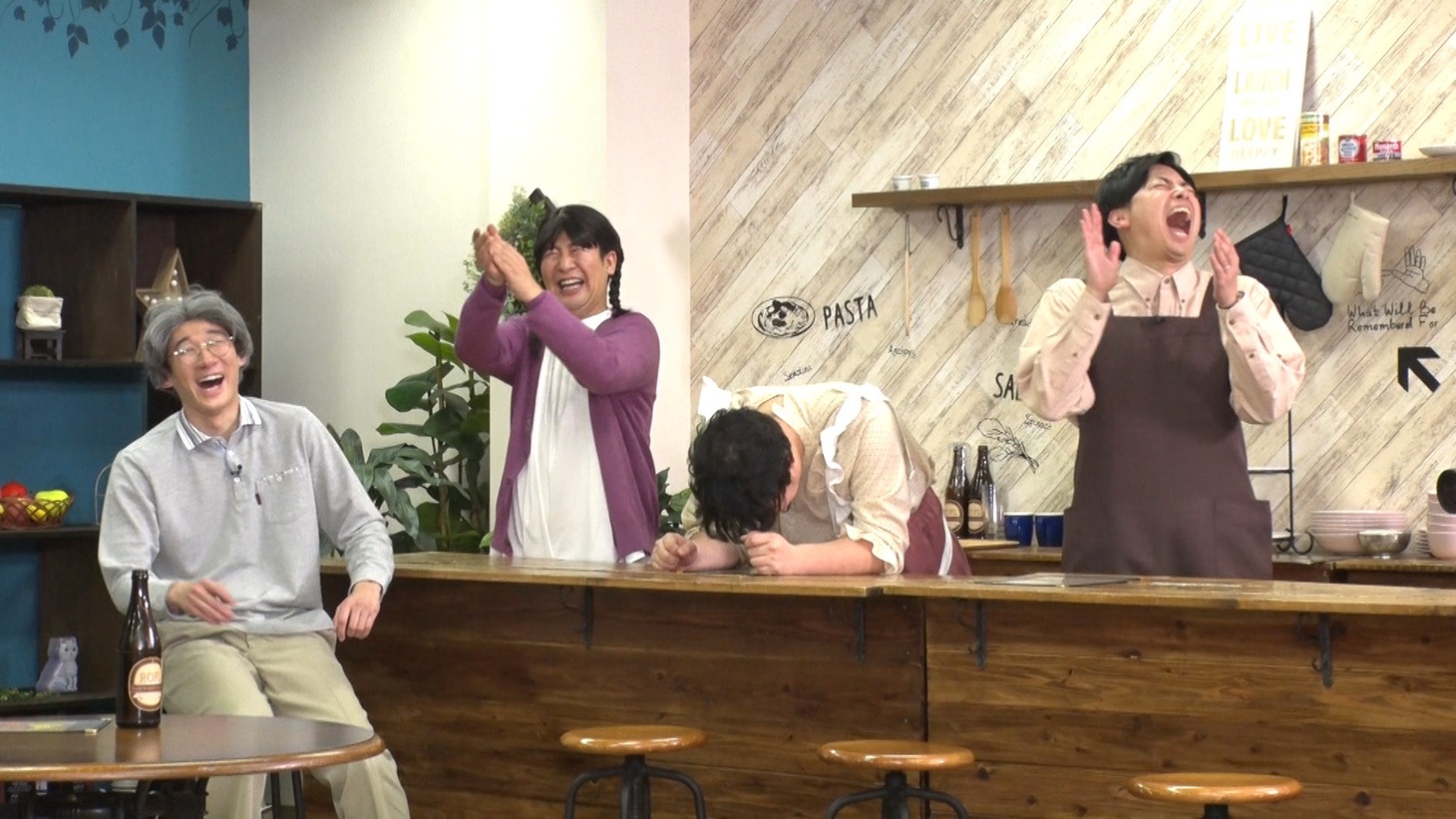 「World HOMERUN Factory ～目指せ！世界のヒットメーカー～」のワンシーン。