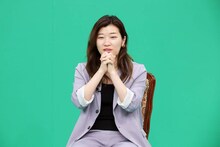 ヒコロヒー (c)テレビ東京