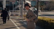 「ザ・プレミアム・モルツ」のWeb CM「飲みに誘うのムズすぎ問題」編のワンシーン。
