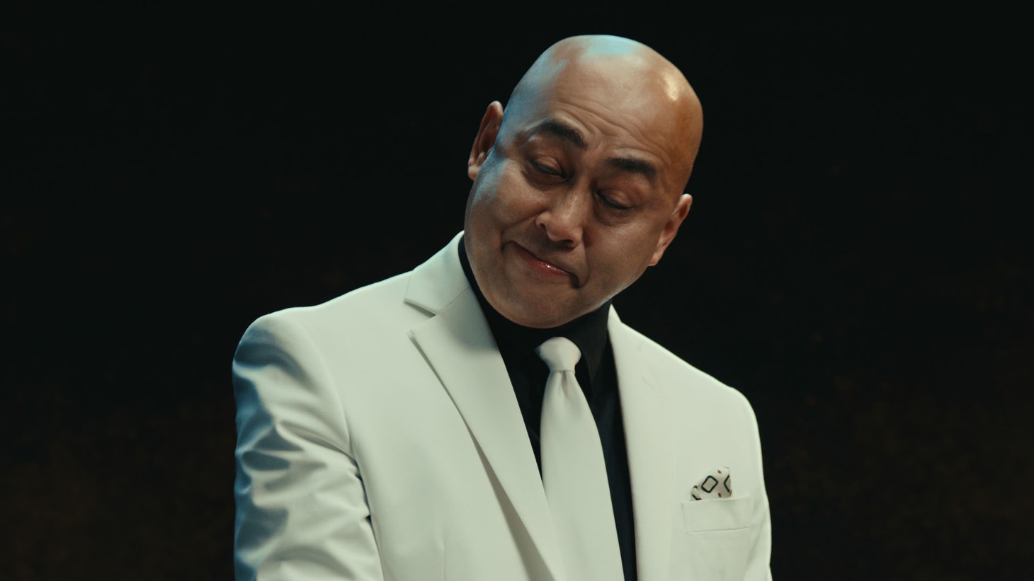 Web CM「一番搾りは何が一番？錦鯉さんに聞いてみた。」のワンシーン。