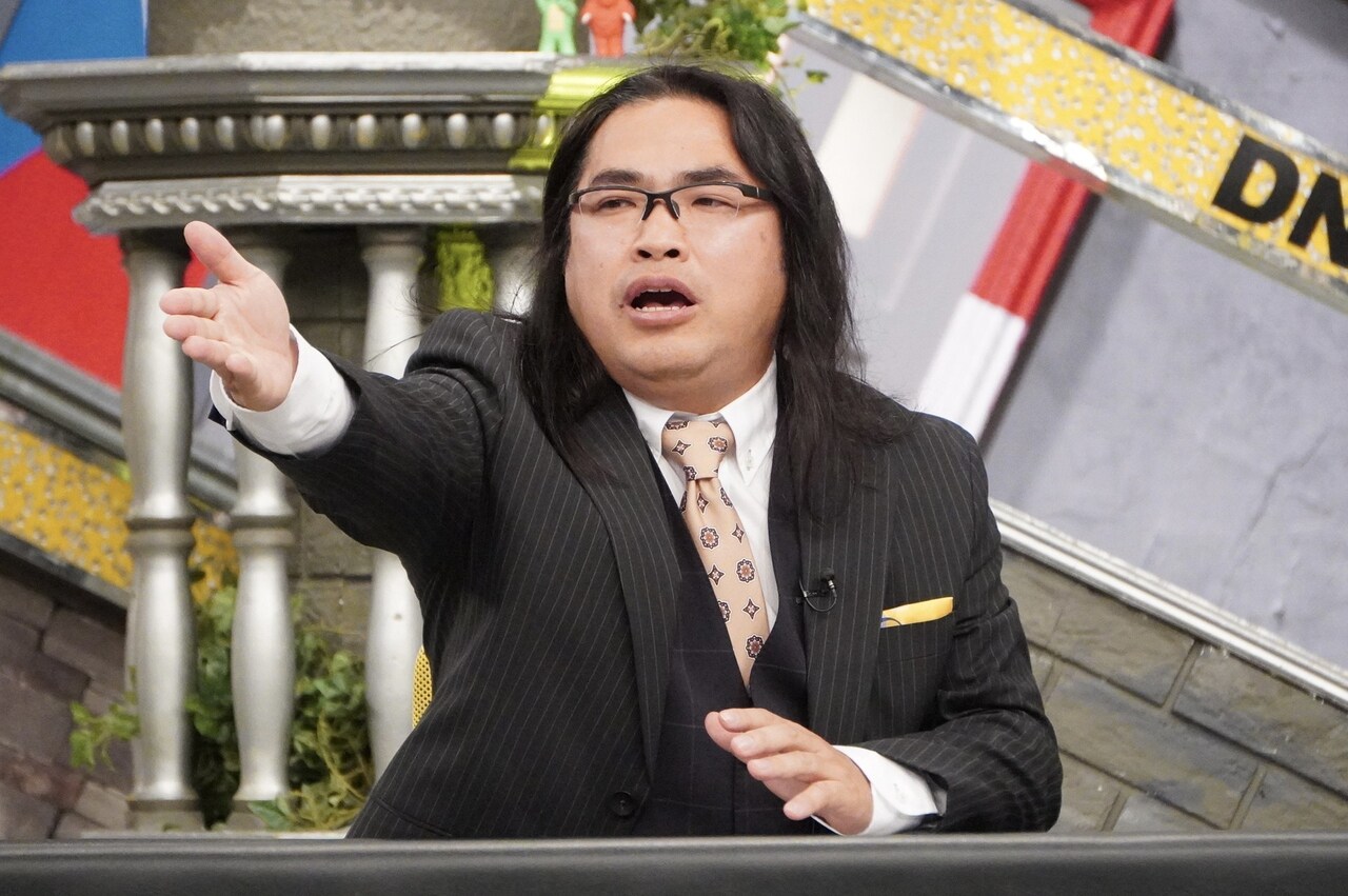 「全力！脱力タイムズ」に出演するロッチ中岡。(c)フジテレビ