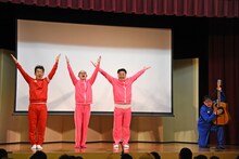 テツandトモとちゃんぴおんず。