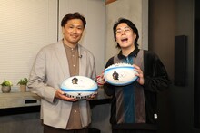 大西将太郎（左）と令和ロマンくるま（右）。（写真提供：WOWOW）