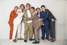 ビスケットブラザーズ、豪快キャプテン、ダブルヒガシのユニット「肉6」。