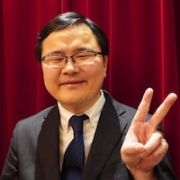 「本当に大変なことになった」どくさいスイッチ企画、夢のR-1決勝は健康かつ大きな声で