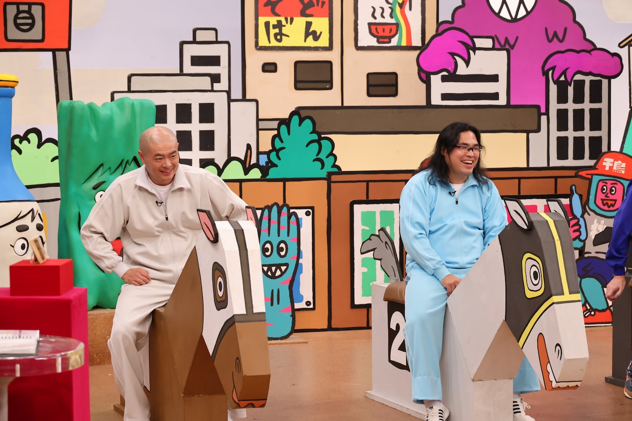 左からあばれる君、ロッチ中岡。(c)関西テレビ