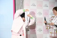 タスキがどうしても逆向きになってしまう紅しょうが・熊元プロレス。