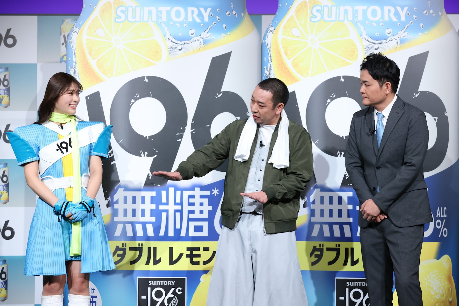 左から渋谷凪咲、千鳥。