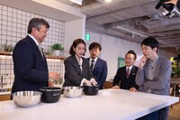 「かまいたちのミライサロン」のワンシーン。(c)関西テレビ