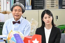 左からダウンタウン浜田、松本若菜。(c)読売テレビ