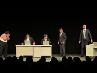 昨年12月に開催されたコントライブ「全然うまくいかない」の様子。（写真提供：吉本興業）