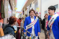 「ダブルヒガシのなんばdeルンバ！」のワンシーン。