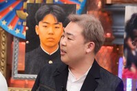 フットボールアワー岩尾 (c)読売テレビ