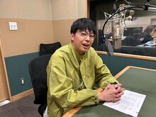 ナレーションを担当したコットン西村。