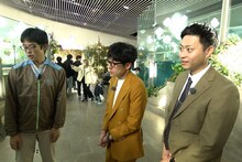 ヘンダーソンのロケの様子。(c)関西テレビ