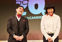 囲み取材に応じる南海キャンディーズ（写真提供：吉本興業）