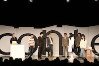 巻末コントの様子。