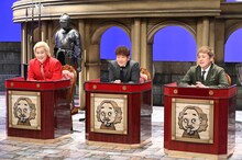 左からメイプル超合金カズレーザー、くりぃむしちゅー。(c)日本テレビ