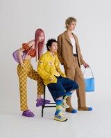 CAMPER「2024SS LOOKBOOK」より。