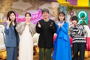 左から、ヒコロヒー、鷲見玲奈、おぎやはぎ小木、水野美紀、PORIN。(c)CBC