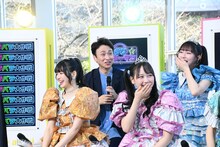 アンジャッシュ児嶋（後列左）