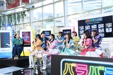 FRUITS ZIPPERの仲川瑠夏が番組成功のための作戦を「番組を観ると毛穴が10個減る、という都市伝説を流す」と話すと、あまりのかわいさに横澤夏子も○を出してしまう。