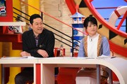 左から東野幸治、中島めぐみアナウンサー。(c)関西テレビ