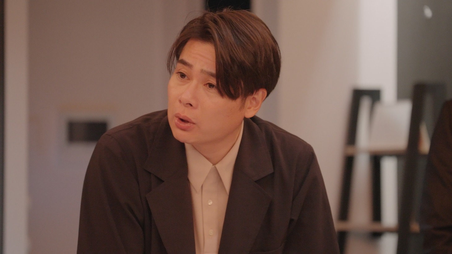 「AGASA」に出演する平成ノブシコブシ吉村。(c)テレビ朝日