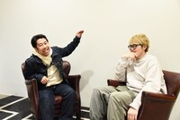 ウエストランド井口（左）と飯塚大悟（右）。