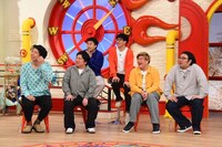 左からニッポンの社長、ドーナツ・ピーナツ、ビスケットブラザーズ。(c)関西テレビ