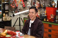 ナインティナイン岡村 (c)関西テレビ