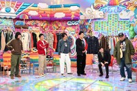 「アメトーーク！」で展開される「古着大好き芸人」企画のワンシーン。(c)テレビ朝日
