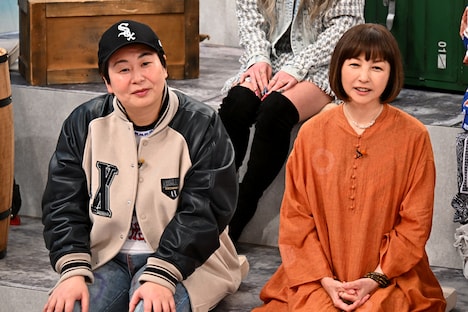 左から、森三中・大島、麻木久仁子。(c)TBS