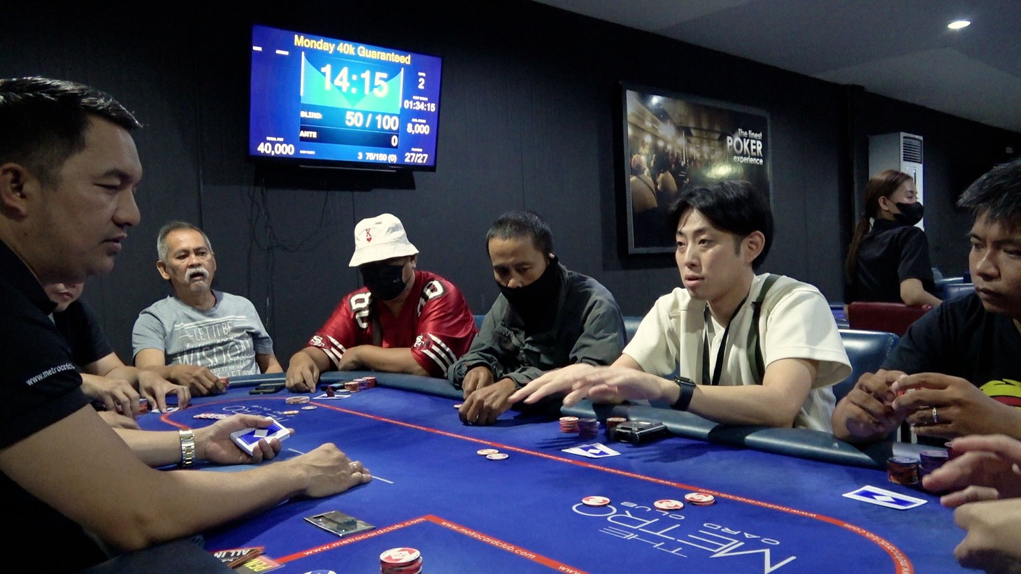 フィリピンでポーカーに挑むポーカー初心者の両角708。