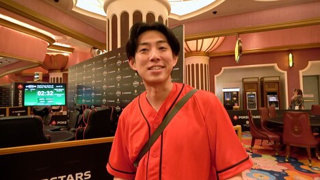 フィリピンでポーカーに挑むポーカー初心者の両角708。