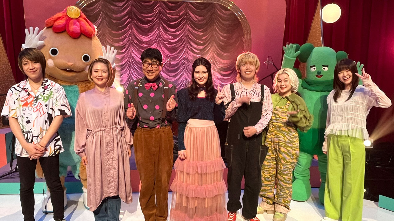 「ヒットソング・ミュージアム」のコーナーの出演者。(c)NHK