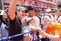 レッドカーペットの様子。