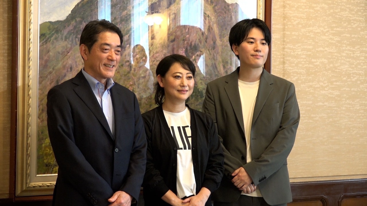 友近とモグライダー芝が地元愛媛を盛り上げる“80年代風サスペンスドラマ”