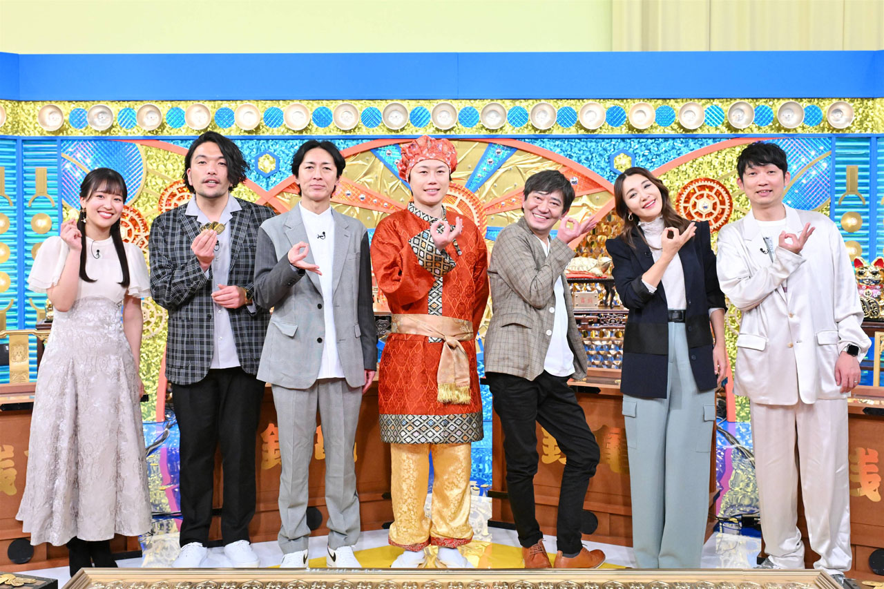 左から山崎香佳（MBSアナウンサー）、見取り図・盛山、ナインティナイン矢部、見取り図リリー、メッセンジャー黒田、鈴木紗理奈、NON STYLE石田。