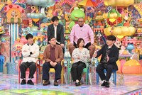 「金沢大好き芸人」の（前列左から）麒麟・川島、南海キャンディーズ山里、大久保佳代子、ずん飯尾、（後列左から）ナイツ土屋、マテンロウ・アントニー。(c)テレビ朝日