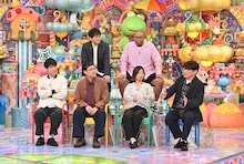 「金沢大好き芸人」の（前列左から）麒麟・川島、南海キャンディーズ山里、大久保佳代子、ずん飯尾、（後列左から）ナイツ土屋、マテンロウ・アントニー。(c)テレビ朝日