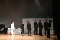 尾関は大竹まことのご機嫌をとって焼き肉に連れて行ってもらおうとする。