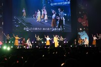 ユースケのパフォーマンスの様子。