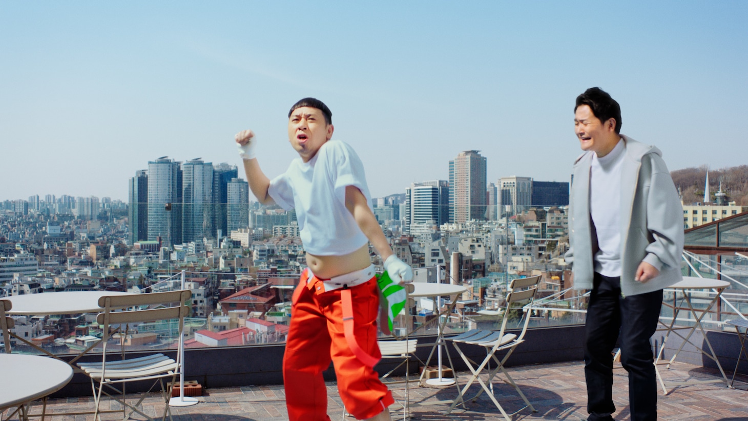 「レイク」新CM「韓国」編のワンシーン。